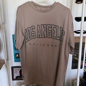 tan los angeles oversized tshirt